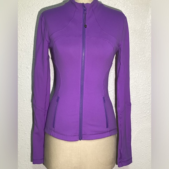 lululemon athletica Jackets & Blazers - Lululemon purple zip up jacket size 6